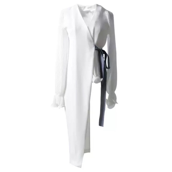 Black & White Pleated Asymmetrical Wrap Top - Picture 4 of 8